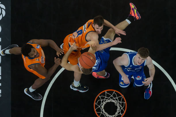 式帮助球员 式帮助球员