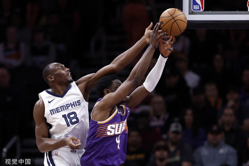 众的边后卫 众的边后卫