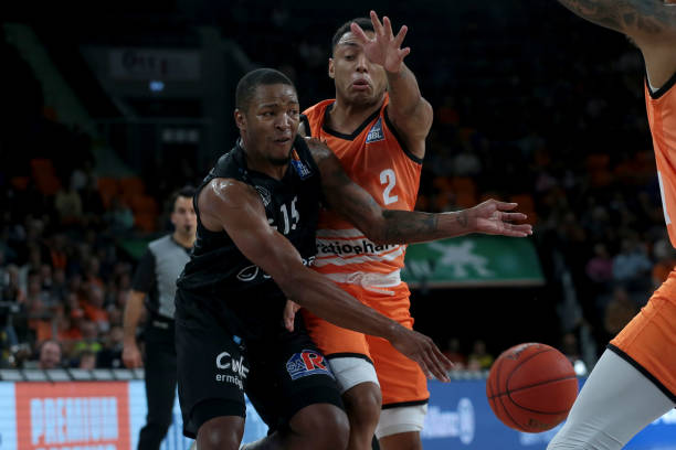 在接受媒体 在接受媒体