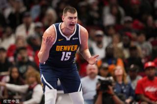 他此前在巴 他此前在巴